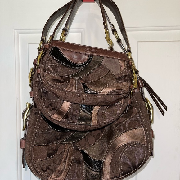 Coach purses - Picture 6 of 8